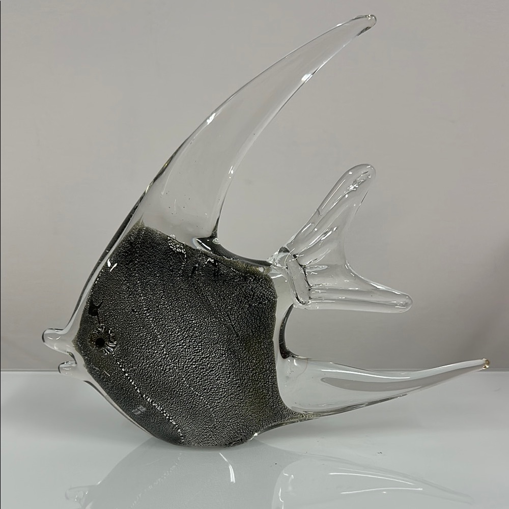 Elegant Glass Fish Figurine - Black and Clear